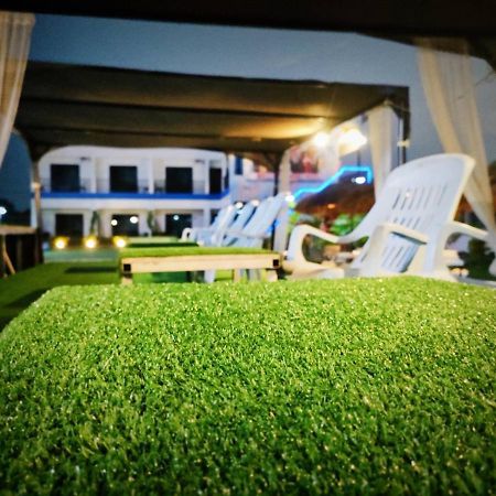 Wixky Hotel Nong Khai Exterior photo