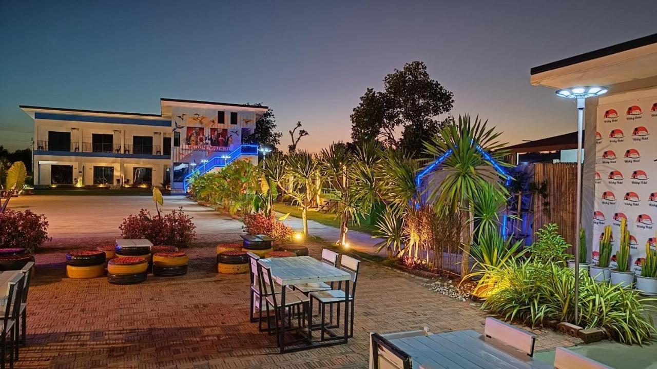 Wixky Hotel Nong Khai Exterior photo